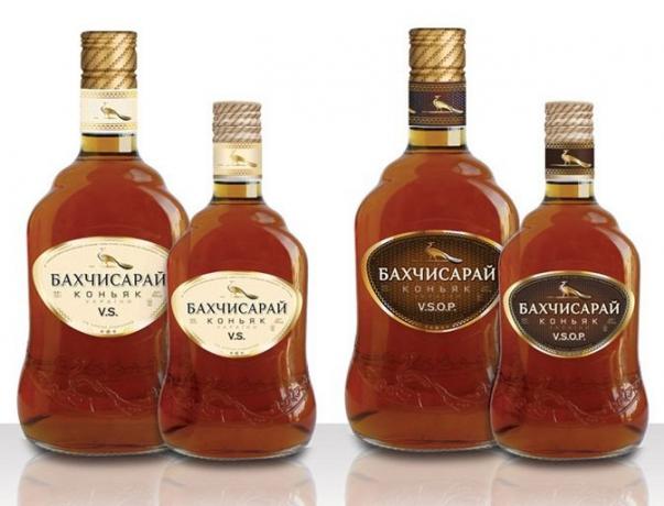conhaque russo "Bakhchisaray" tornou-se um dos líderes em Cognac de alta qualidade de acordo com especialistas Roskachestva. Avaliação - "excelente". 