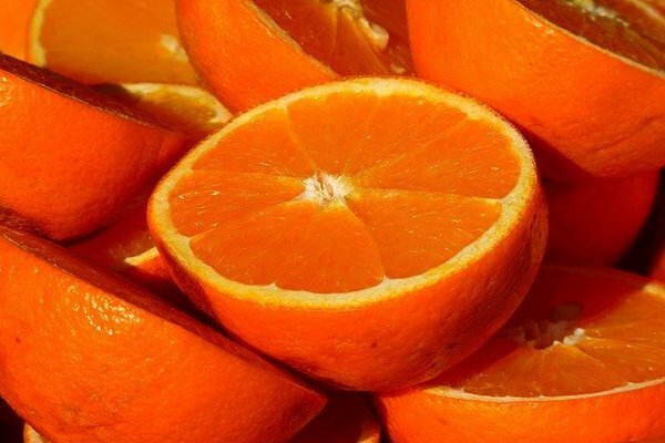 As frutas cítricas são especialmente benéficas no inverno porque são ricas em vitamina C (Foto: Pixabay.com)