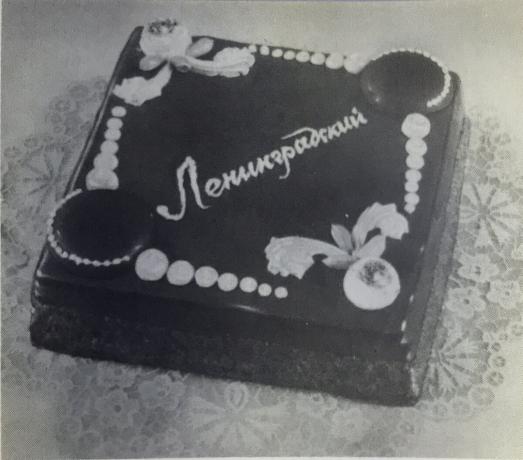 Bolo de Leningrado. Foto do livro "A produção de bolos e tortas," 1976 