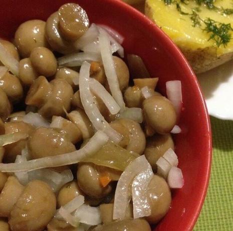 cogumelos cozinheiro não é pior do que em frascos caros na loja - não nchego mais fácil