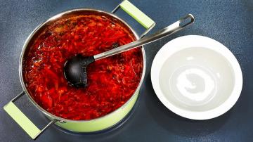 Como eu cozinho o borscht sem carne (se de repente eu não sentir mais vontade de carne)