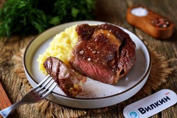 Bife de lombo na frigideira