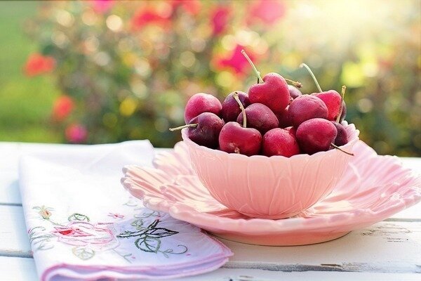 Frutas são boas para você, mas é melhor usá-las como lanche do que como suplemento. (Foto: Pixabay.com)