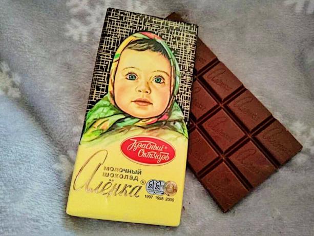 Design moderno de chocolate Alenka