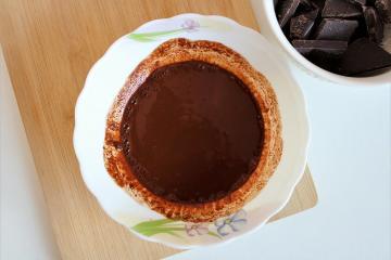 Sobremesa de chocolate sem farinha. sem fermento