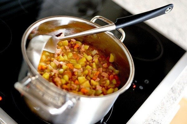 Sopas e acompanhamentos podem ser feitos de legumes (Foto: Pixabay.com)