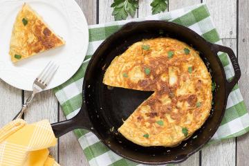 Tortilla: omelete espanhola com batatas